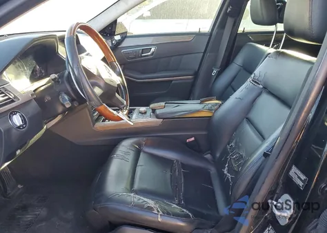 2010 Mercedes-Benz E 350 z USA, uszkodzony, nr VIN WDDHF5GB9AA048037